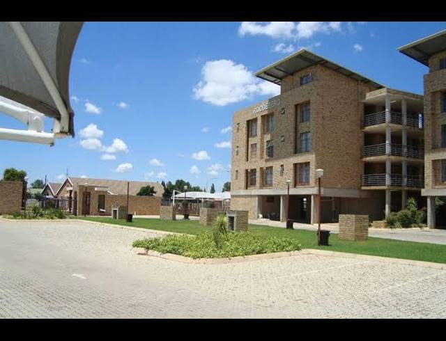 1 BEDROOM PROPERTY TO RENT IN KANNONIERS PARK